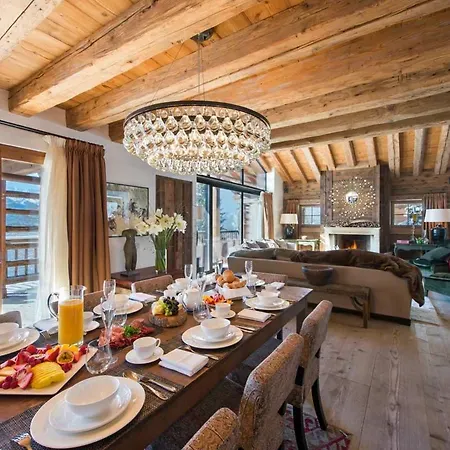 Rustic In Apartment *