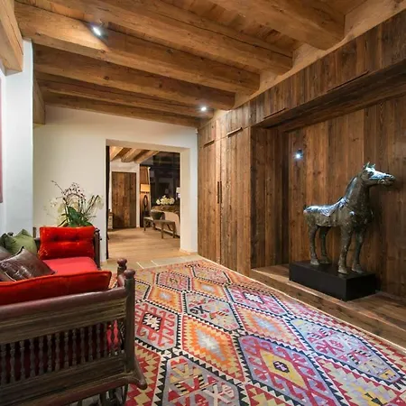 Rustic In Apartment *