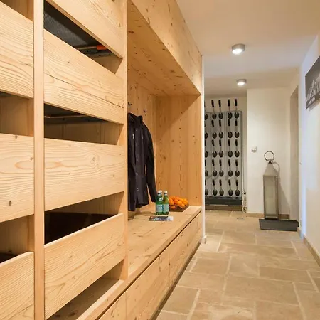 Rustic In Apartment Mauern