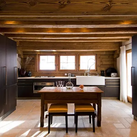 Rustic In Mauern